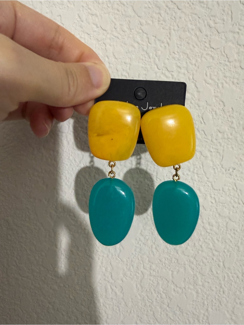 Women’s yellow & green dangle Earrings